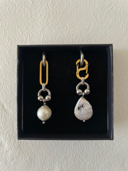 Mixmatched handpainted earrings pearls by Eloy Santos