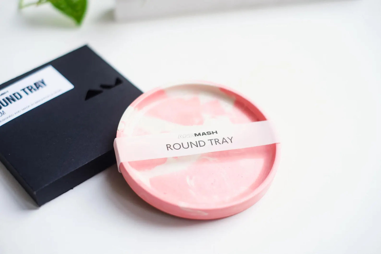 Round Jesmonite Tray – Bubblegum Pink by AndMash
