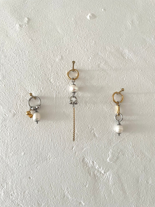 Santa Puso earrings  by Eloy Sant