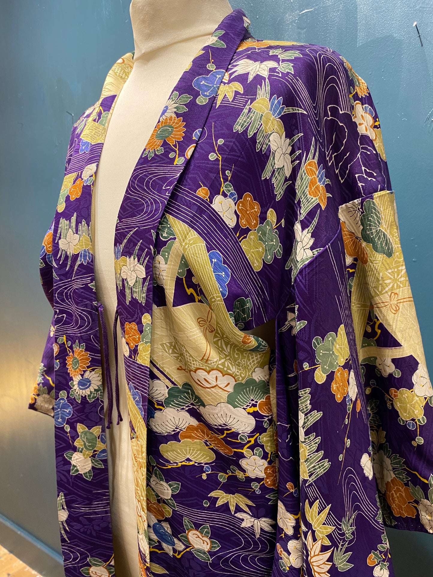 Japanese Vintage Purple Kimono Haori 100% Silk by Kimono Lab