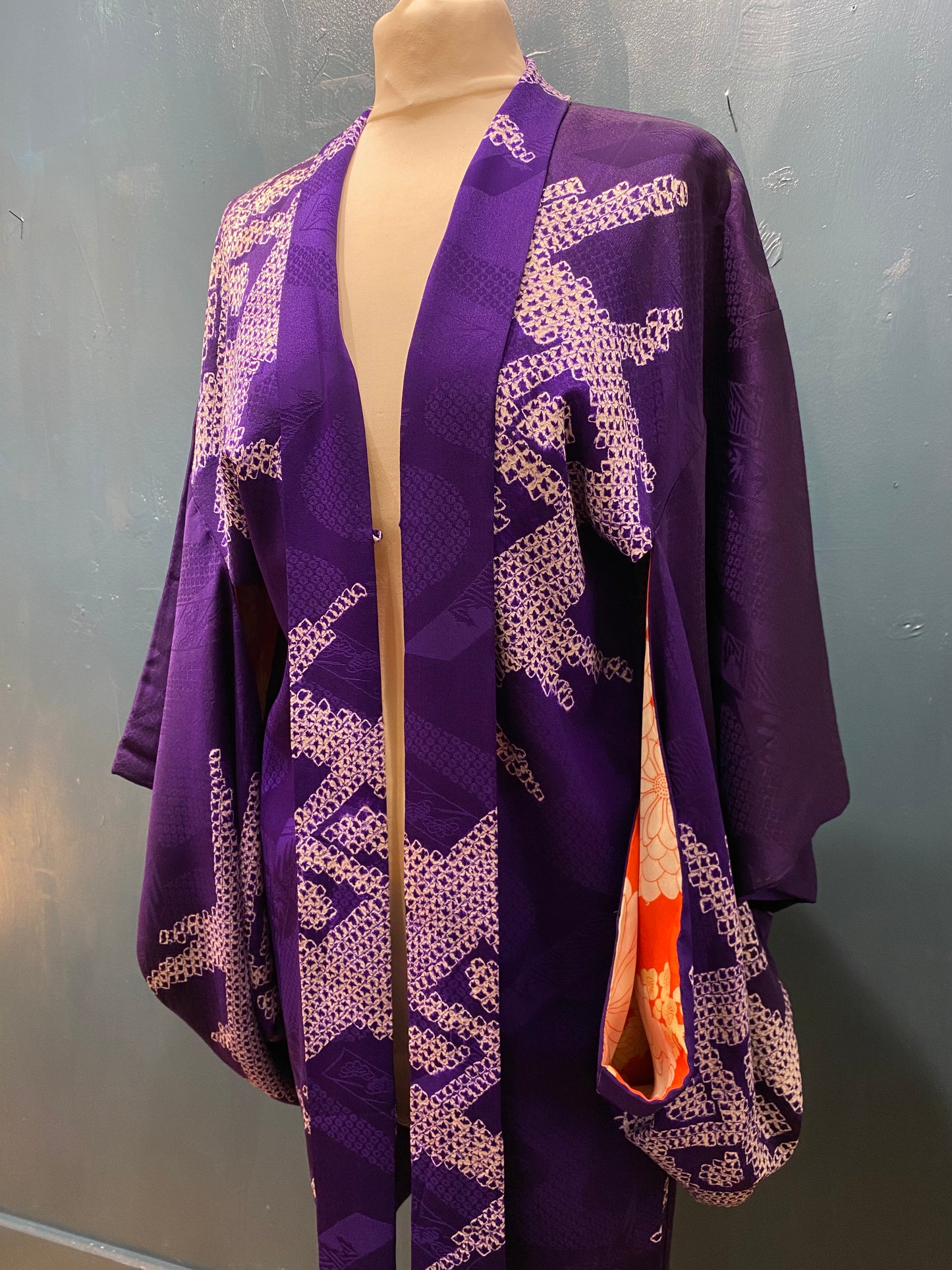 Japanese Vintage Kimono Haori 100% Silk by Kimono Lab