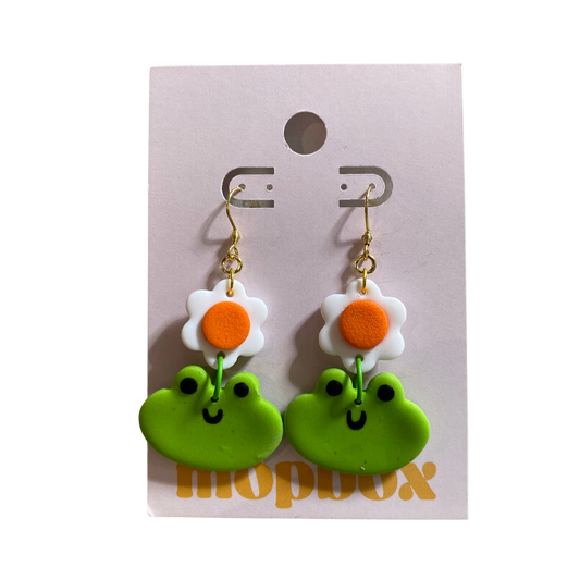 Frog Flower earrings by MopBox