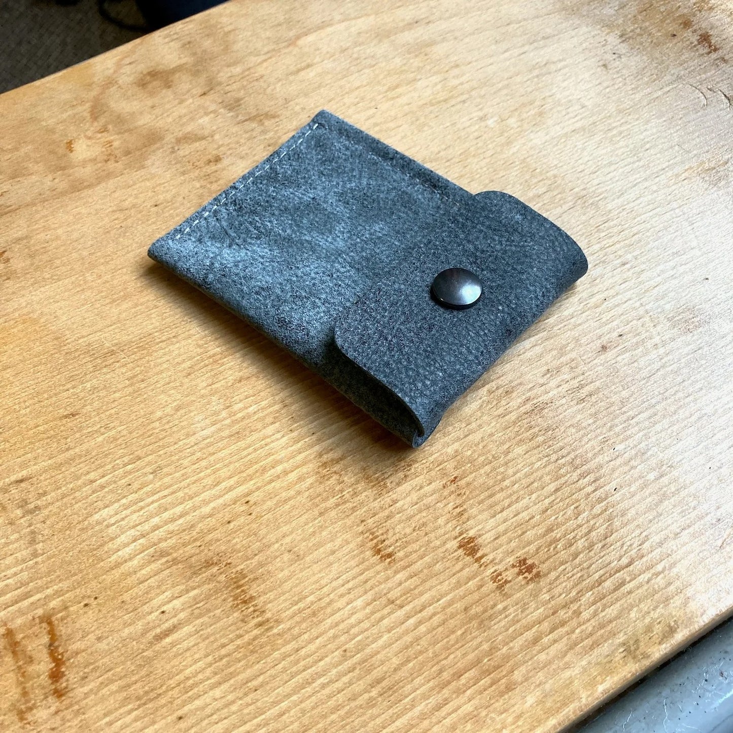 The Outline Wallet By The Hide Ranger